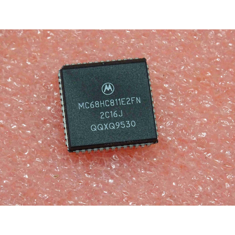 ci MC 68HC811 E2FN2 ~ MC68HC811E2FN2 MC68HC811E2FN 8-bit µC 2MHz 2Kbytes EEPROM