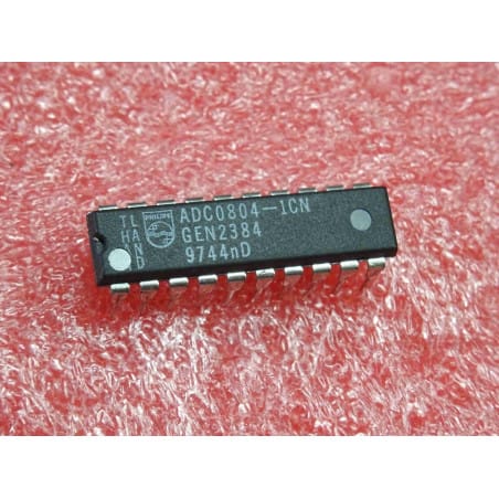 ci ADC 0804 -1CN ~ ic ADC0804-1CN ~ CMOS 8-bit A/D converter ~ philips (PLA004)