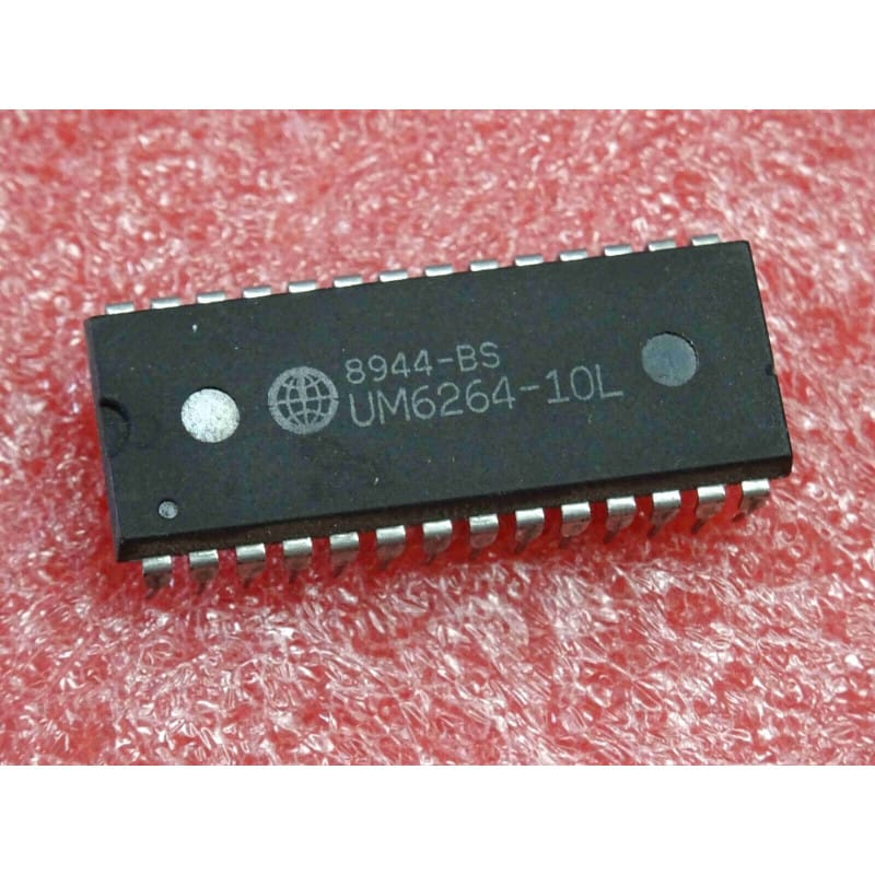 ci UM 6264 -10L ~ ic UM6264-10L ~ 8k x 8 CMOS SRAM 100ns ~ DIP28 (PLA015)