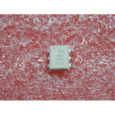 Lot x2 : ci MOC 3052 ~ic MOC3052 random-phase optoisolator triac driver (PLA019)