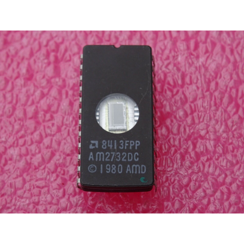 ci EPROM AM2732DC ~ AM 2732 DC ~ EPROM 2732 boîtier céramique dip24 (PLA031)