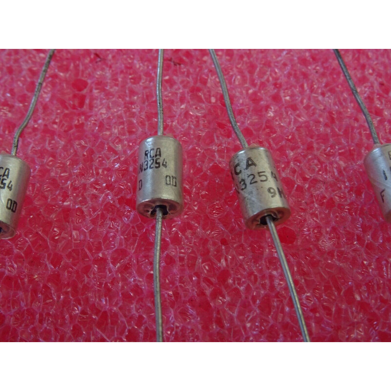 Lot de 2 Diodes 1N3254 axiale vintage de chez RCA 