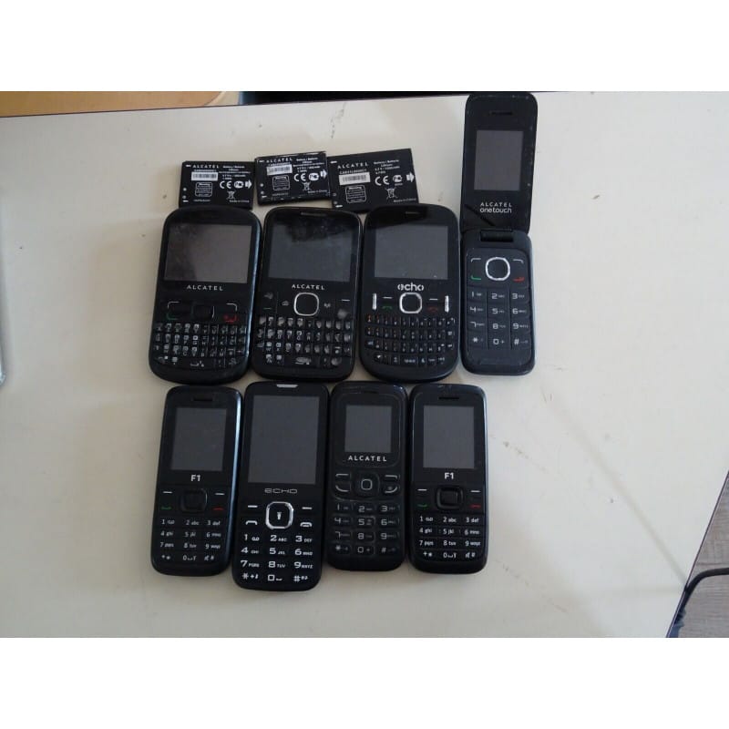 Lot de 8 Téléphone ALCATEL ECHO plusieurs modèles pour remise en état ou pièces