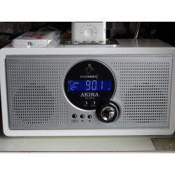 Akira IPC-W75 Radio-Réveil...