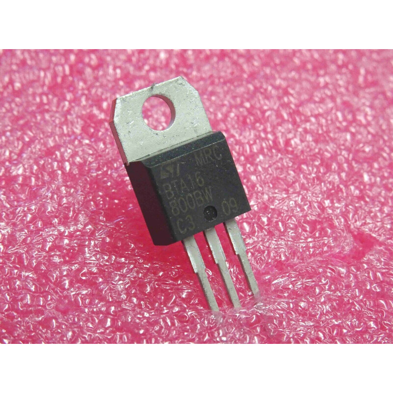 Lot x2: triac BTA 16 - 800 BW ~ BTA16-800BW 800v 16A ~ boîtier TO-220AB