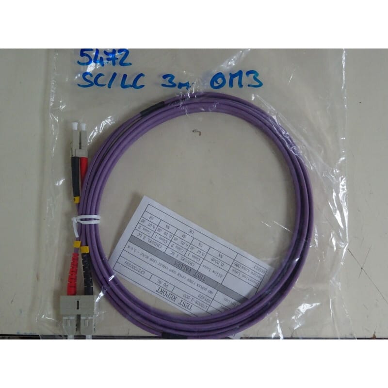 Cordon Câble Duplex Fibre Optique OM3 50/125 Violet LSZH SC/LC - 3 mètres