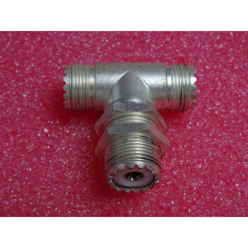 1 UHF PL258 raccord en T té 3  femelles Long à 2 écrous  AMPHENOL  (CASIER 84D)