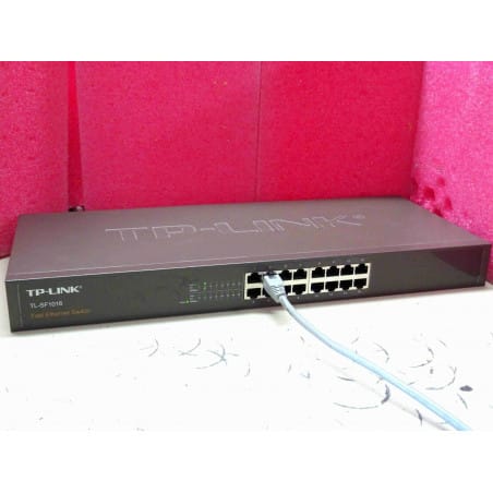 commutateur ethernet switch TP-Link TL-SF1016 16-Port 10/100Mbps ver 11.5