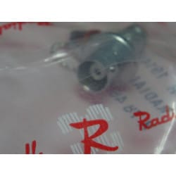 R191416 Adaptateur RF Radiall BNC Femelle vers MQ Femelle  50Ω 4GHz (celar85d)