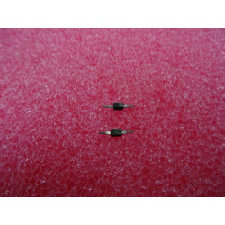 Lot x2 Diode Varicap BB105 - BB-105 - BB 105 