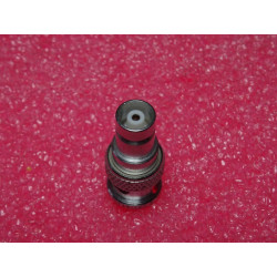 R191411 Adaptateur RF Radiall BNC Mâle vers MQ Femelle 50Ω 4GHz (celar85d)