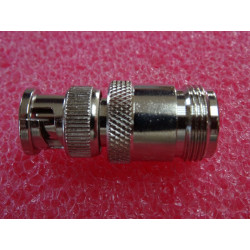 Adaptateur Raccord Coaxial type N Femelle vers BNC Mâle  (casier 85A)