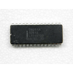 ci intel D 8251 A ~ ic...