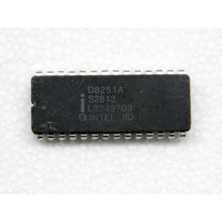 ci intel D 8251 A ~ ic D8251A ~ Programmable communication interface (PLA031)