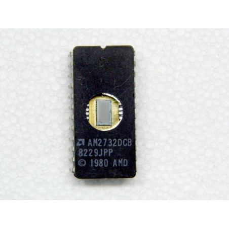 ci AM 2732 DCB ~ ic AM2732DCB ~ AMD EPROM DIP24 (PLA039)