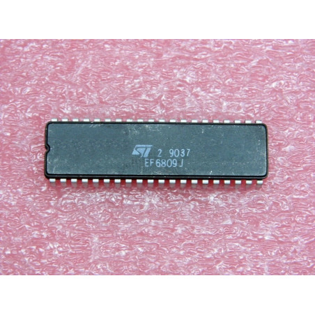 ci EF 6809 J ~ ic EF6809J ~ boîtier céramique ~ 8-Bit MCU - MC6809 (PLA021)