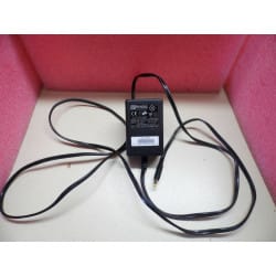 Adaptateur chargeur Phi Hong 10 Watt 5V 2A PSC10E-050  INPUT: 100-240V~ 0.3A