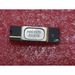 ci D 2167 D  ~ ic D2167D ~ µPD2167D ~ 70ns RAM ~ boîtier céramique (PLA003)