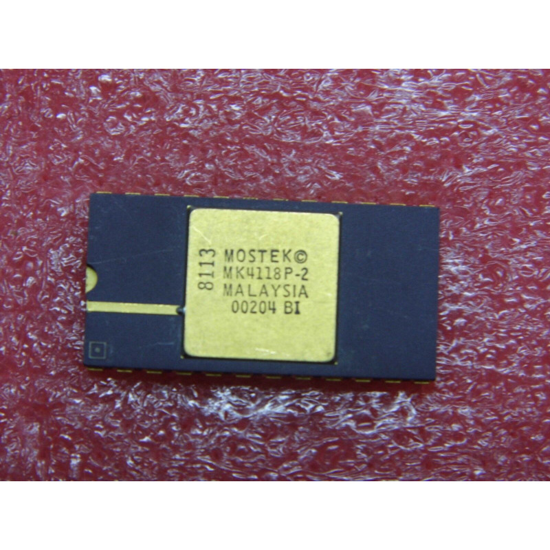 ci MK 4118 P -2 ~ ic MK4118P-2 ~ Static RAM ~ boîtier céramique ~ DIP24 (PLA033)