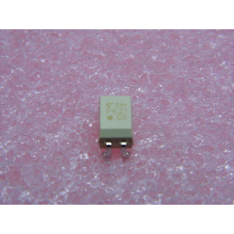 ci P621 (ic TLP 621 / TLP621) ~ DIP4 (PLA017)