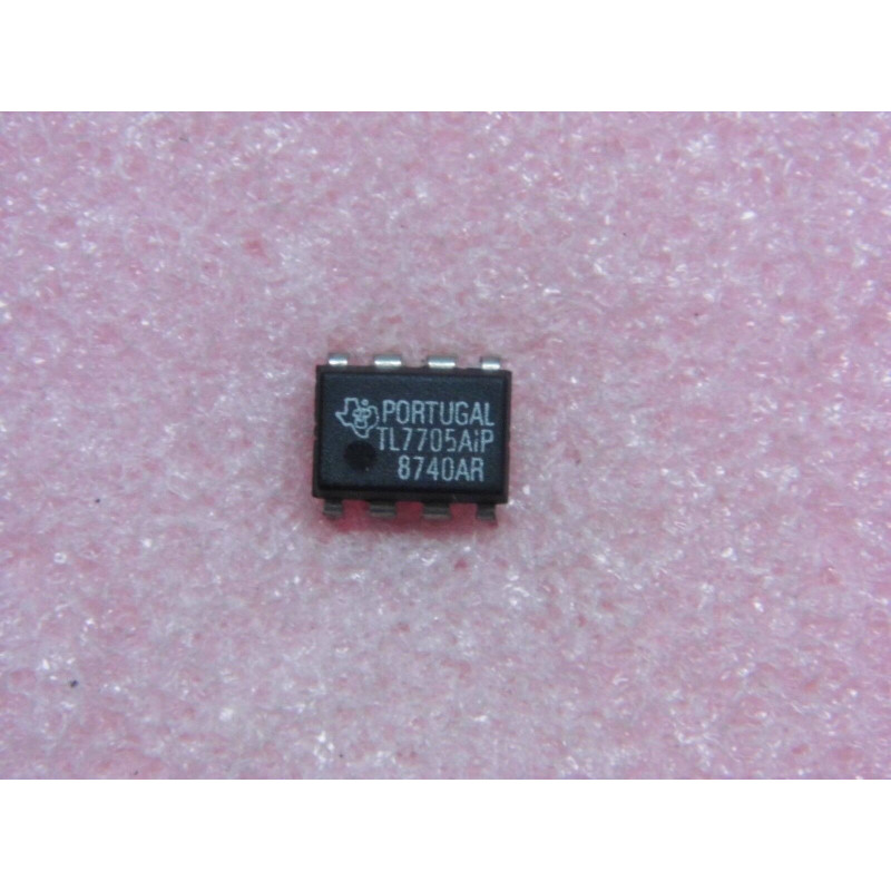 ci TL 7705 AIP ~ ic TL7705AIP ~ Supply Voltage Supervisors ~ DIP8 (PLA034)