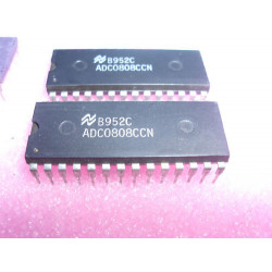 ic ADC 0808 CCN / ci ADC0808CCN - DIP28 de chez NS Nationnal Semiconductor